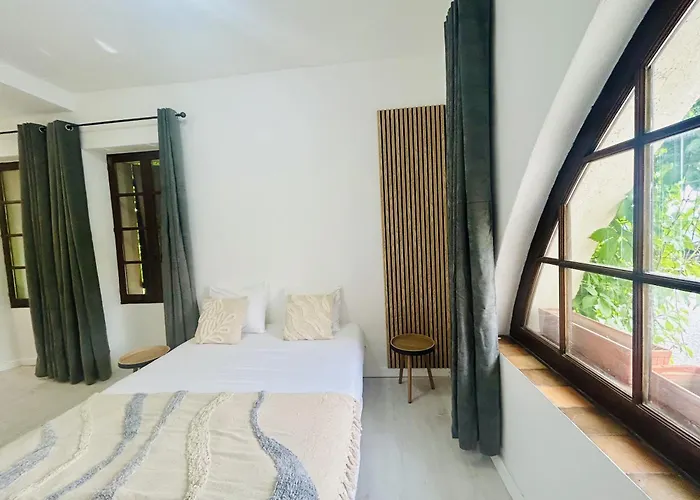 Gabrielle Hotel