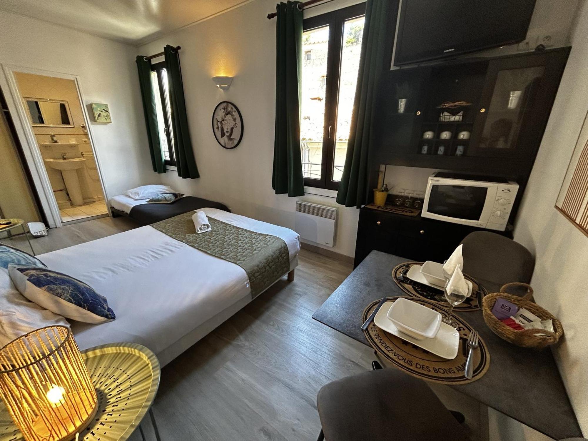 Hotel Gabrielle 2*